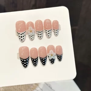 10pcs Handmade Press On Nails Black White Wave Point French Style Almond Fake Nails 3D White Carved Flower Decor False Nail Tips