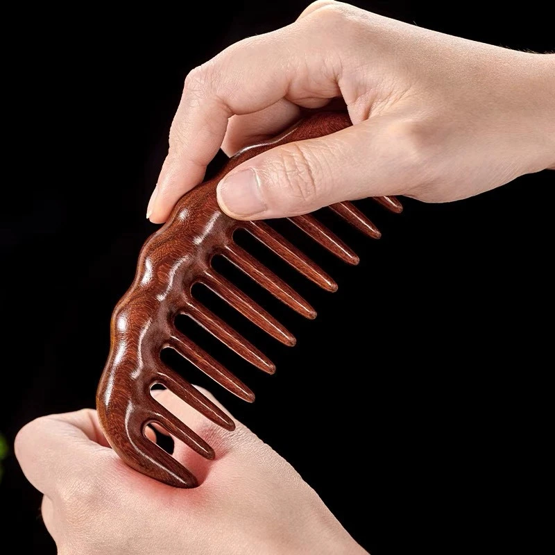 Natural Sandalwood Hair Comb Wide Tooth Detangling Hair Brush Women Wooden Detangle Combs Anti-Static Scalp Massager Hair Care - 图片 4